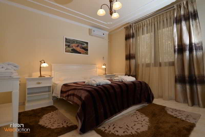 Nymfes Hotel Káto Loutrákion Dış mekan fotoğraf