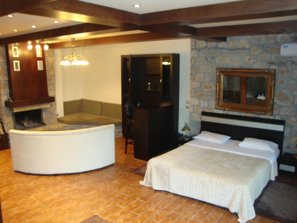 Nymfes Hotel Káto Loutrákion Oda fotoğraf