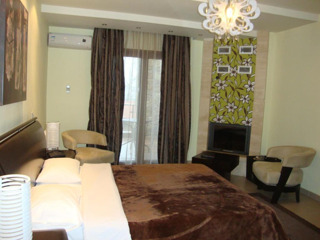Nymfes Hotel Káto Loutrákion Dış mekan fotoğraf
