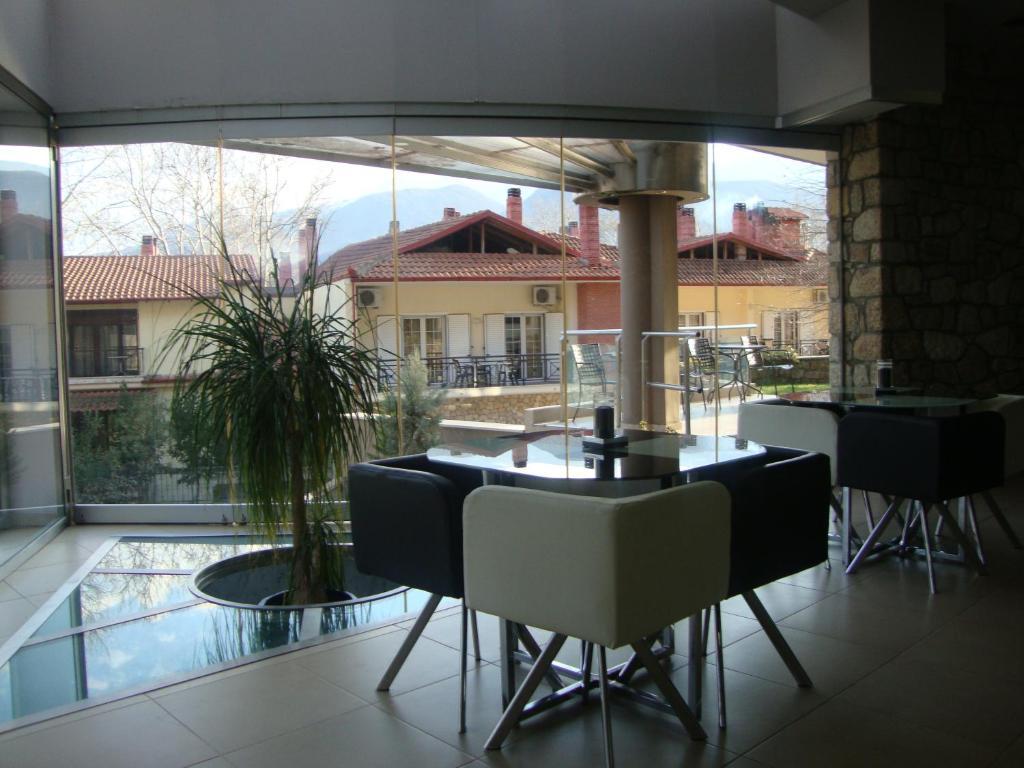 Nymfes Hotel Káto Loutrákion Dış mekan fotoğraf