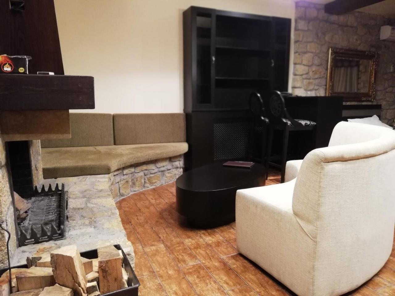 Nymfes Hotel Káto Loutrákion Dış mekan fotoğraf